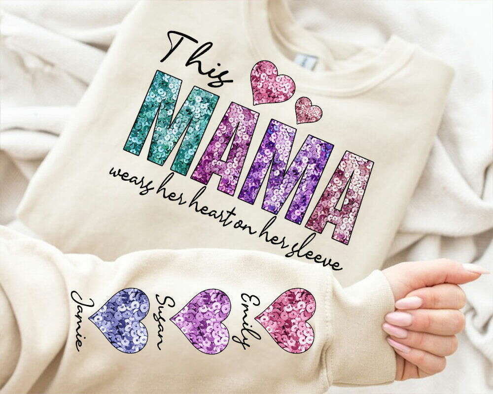 This MAMA Wear her Heart PNG