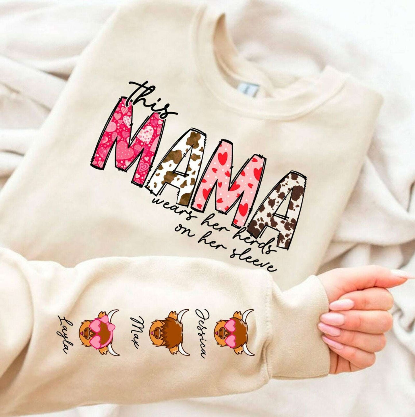 This MAMA wears her herds on her sleeve PNG 1