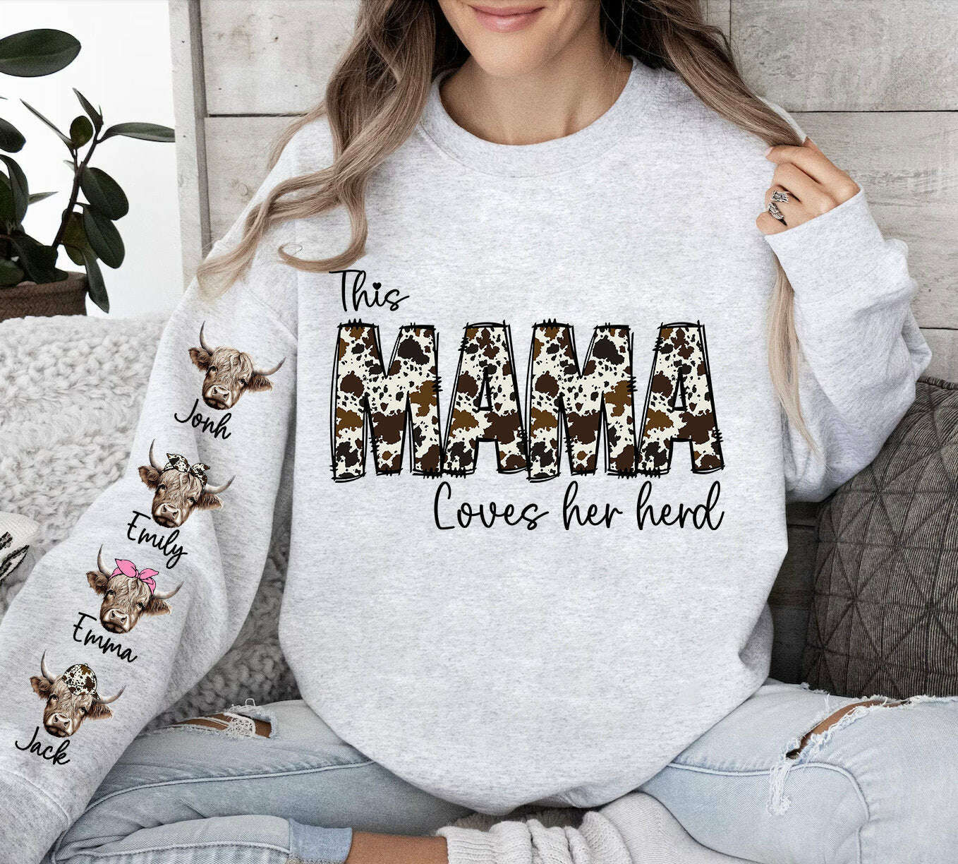 This MAMA wears her herds on her sleeve PNG